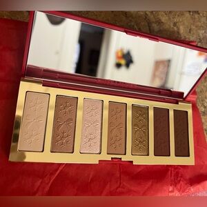 Estee Lauder Festive Eyeshadow Palette - Bronze and Gold Hues